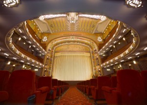 Tuschinski, Grote Zaal, Dusen 1