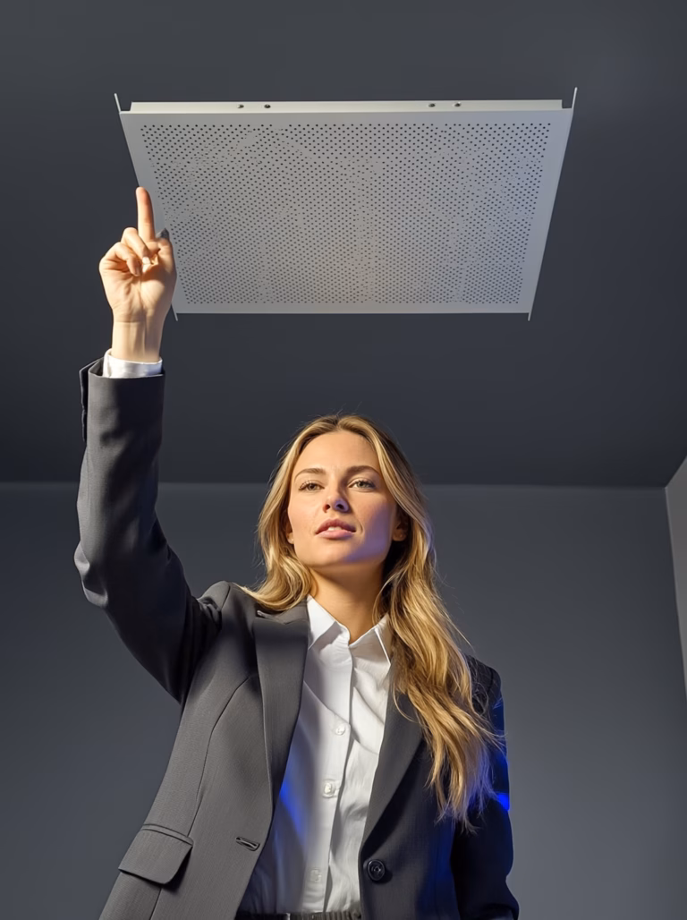Pia, de digitale gastvrouw van Peek, met de OC-Q